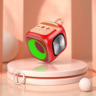 Ваш идеальный музыкальный спутник. Ваш идеальный музыкальный спутник.