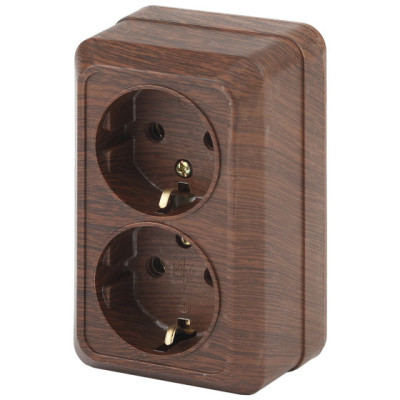 Розетка Intro Quadro 2-204-10 с заземлением двойная 2х2P+E Schuko 16А-250В IP20 ОУ венге