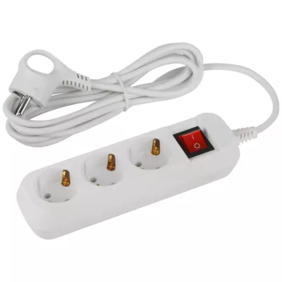 Удлинитель ЭРА Россия UDL-10-330-ES Greenline 3 розетки с заземлением с выключателем 3м ПВС 3x0.75мм