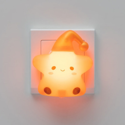 Ночник RISALUX «Звёздочка в колпаке», LED, 1 Вт, 6.5×8×8.5 см, оранжевый