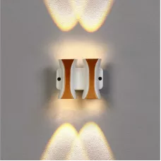 Светильник фасадный «Элегант», FSD-043, 4 Вт, 3000К, 2 луча, IP65, 220 В, пластик, белый Светильник фасадный «Элегант», FSD-043, 4 Вт, 3000К, 2 луча, IP65, 220 В, пластик, белый